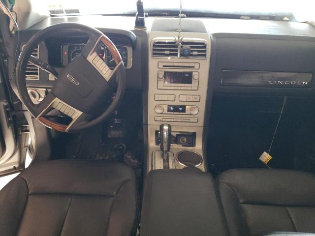 Zdjęcie 8 z aukcji – 2007 LINCOLN MKX z VIN 2LMDU88C47BJ27829