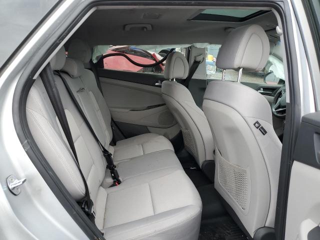 Photo 10 from auction – 2017 HYUNDAI TUCSON LIM with VIN KM8J3CA28HU446636