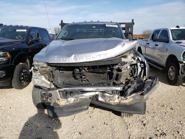 Photo 5 from auction – 2020 FORD F350 SUPER with VIN 1FDRF3H63LED24577