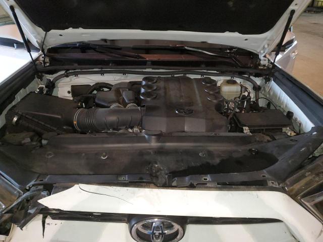 Photo 12 from auction – 2016 TOYOTA 4RUNNER SR with VIN JTEBU5JR0G5362829