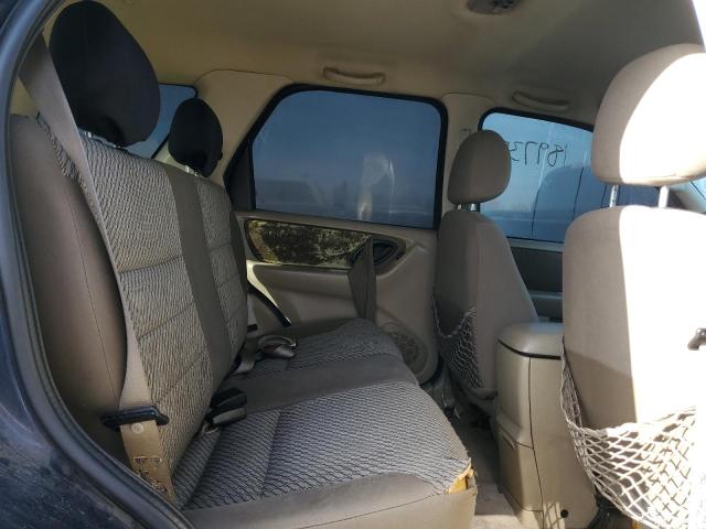 Photo 11 from auction – 2003 FORD ESCAPE XLT with VIN 1FMYU93123KC27713