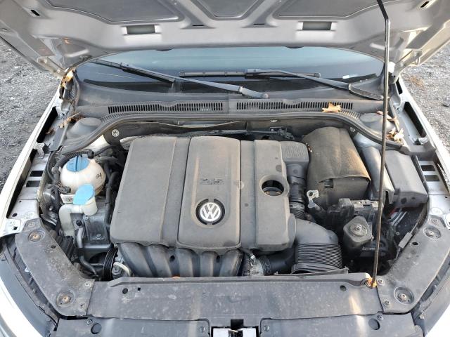 Photo 11 from auction – 2011 VOLKSWAGEN JETTA SEL with VIN 3VWLZ7AJ3BM334524