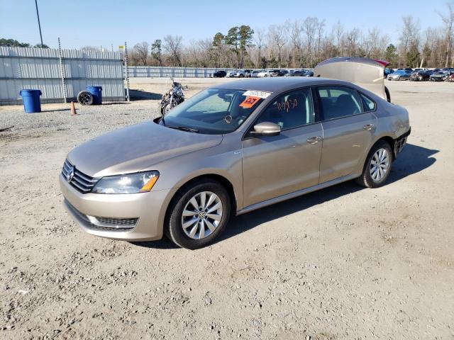 VOLKSWAGEN PASSAT S 2015 with VIN 1VWAT7A36FC035093 - Photo from auction