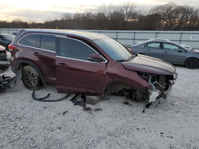Photo 4 from auction – 2018 TOYOTA HIGHLANDER with VIN 5TDKZRFH5JS286362