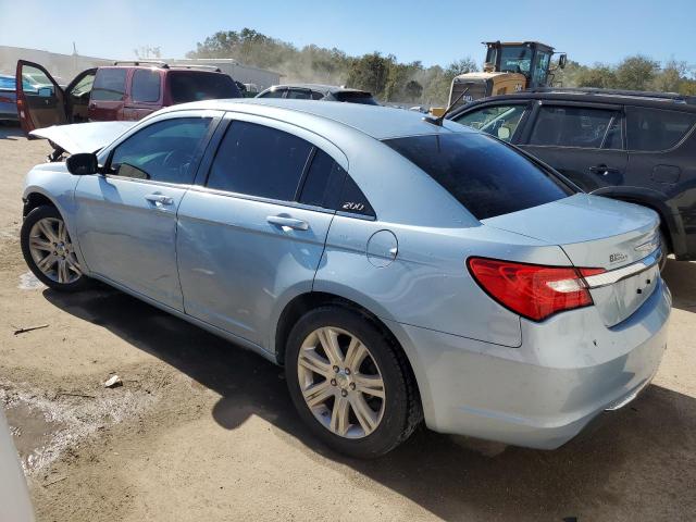 Photo 3 from auction – 2013 CHRYSLER 200 TOURIN with VIN 1C3CCBBB1DN598059