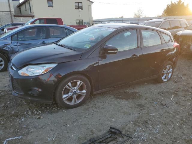 FORD FOCUS SE 2014 مع رقم تعريف المركبة 1FADP3K24EL409305 - صورة من المزاد