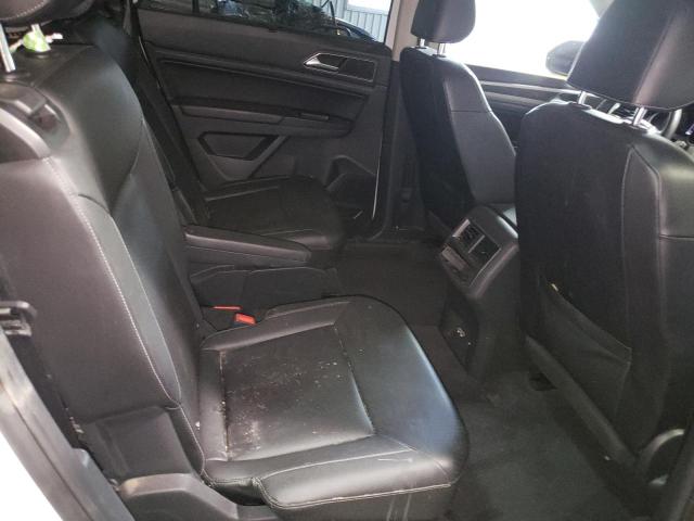 Photo 11 from auction – 2018 VOLKSWAGEN ATLAS SEL with VIN 1V2ER2CA2JC569653