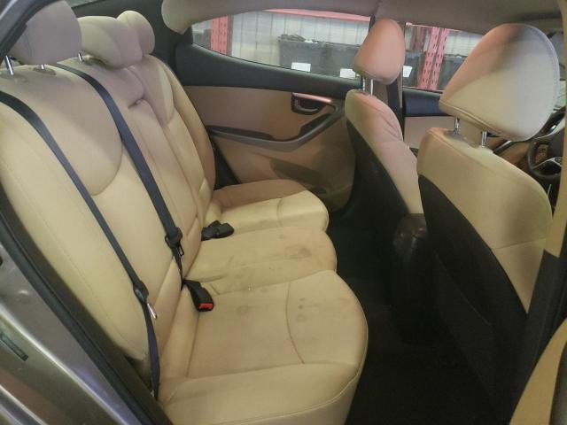 Photo 10 from auction – 2012 HYUNDAI ELANTRA GL with VIN 5NPDH4AEXCH066817