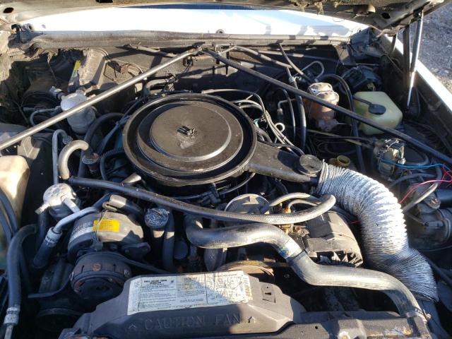 Photo 11 from auction – 1982 BUICK RIVIERA with VIN 1G4AZ67Y6CE440185