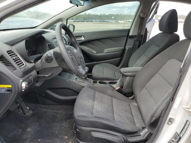 Photo 7 from auction – 2017 KIA FORTE with VIN 3KPFL4A77HE152431