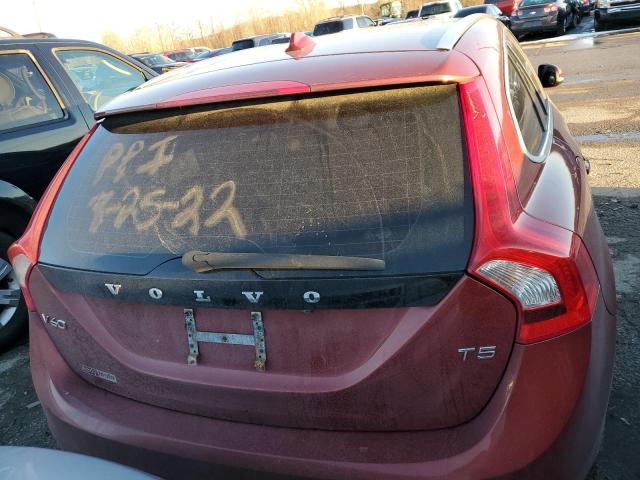 Photo 6 from auction – 2015 VOLVO V60 PREMIE with VIN YV140MEK3F1225366