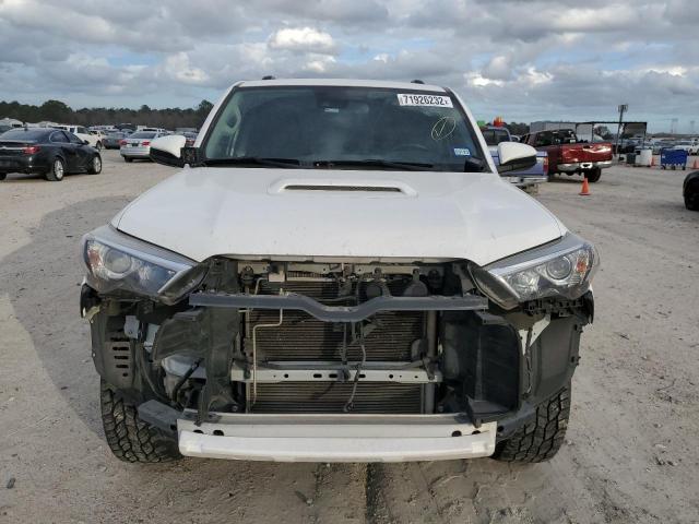 Photo 5 from auction – 2020 TOYOTA 4RUNNER SR with VIN JTEBU5JR0L5777515