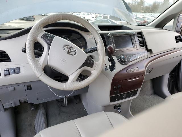 Photo 8 from auction – 2011 TOYOTA SIENNA XLE with VIN 5TDDK3DCXBS029975