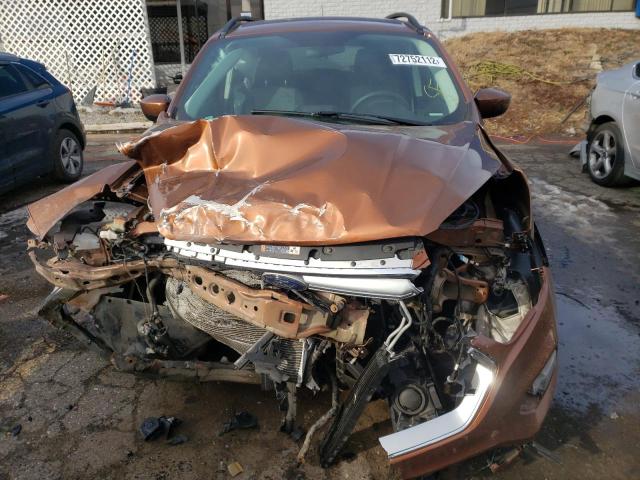 Photo 5 from auction – 2017 FORD ESCAPE SE with VIN 1FMCU0GD0HUA65974