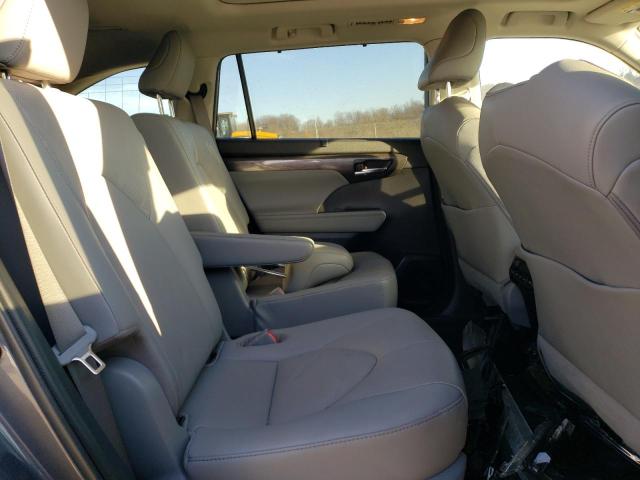 Photo 11 from auction – 2020 TOYOTA HIGHLANDER with VIN 5TDEBRCH6LS006988