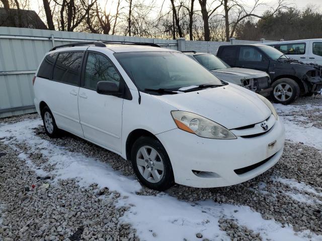 Photo 4 from auction – 2010 TOYOTA SIENNA CE with VIN 5TDKK4CC2AS322914