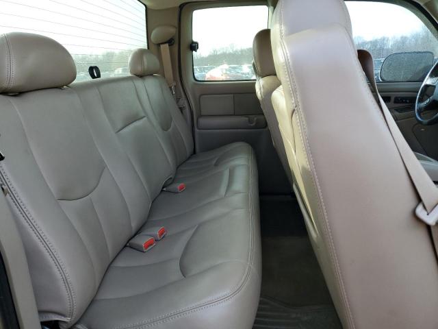 Photo 10 from auction – 2004 CHEVROLET SILVERADO with VIN 1GCHK29U94E224682