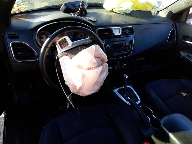 Photo 8 from auction – 2012 CHRYSLER 200 TOURIN with VIN 1C3BCBEG4CN250368