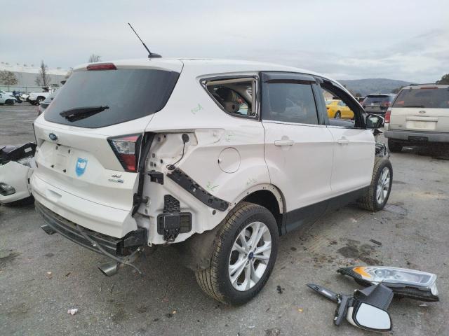 Photo 3 from auction – 2017 FORD ESCAPE SE with VIN 1FMCU9G90HUD15360