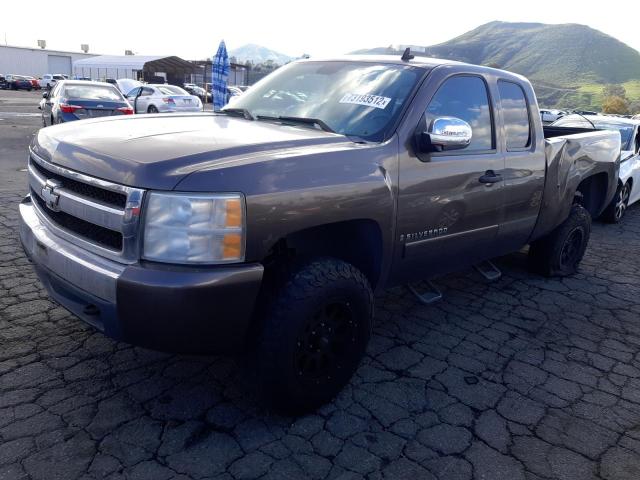 CHEVROLET SILVERADO 2007 with VIN 1GCEC19C47Z528131 - Photo from auction
