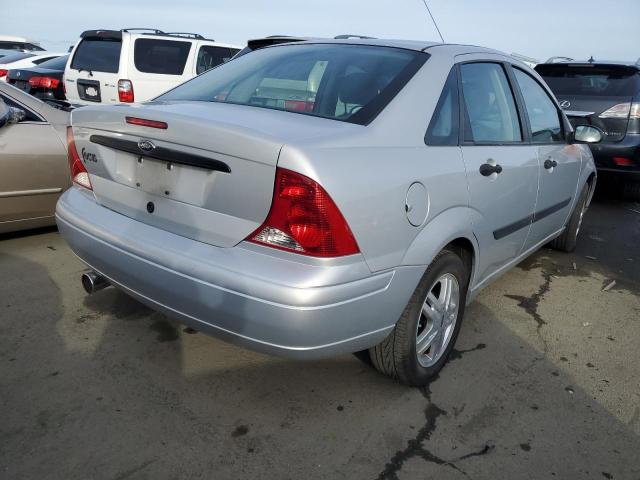 Photo 3 from auction – 2002 FORD FOCUS LX with VIN 1FAFP33P52W156461