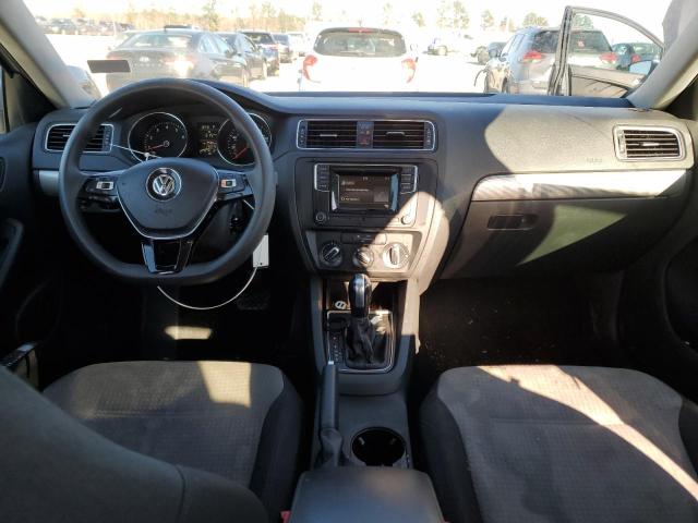 Photo 8 from auction – 2017 VOLKSWAGEN JETTA S with VIN 3VW2B7AJ6HM349088