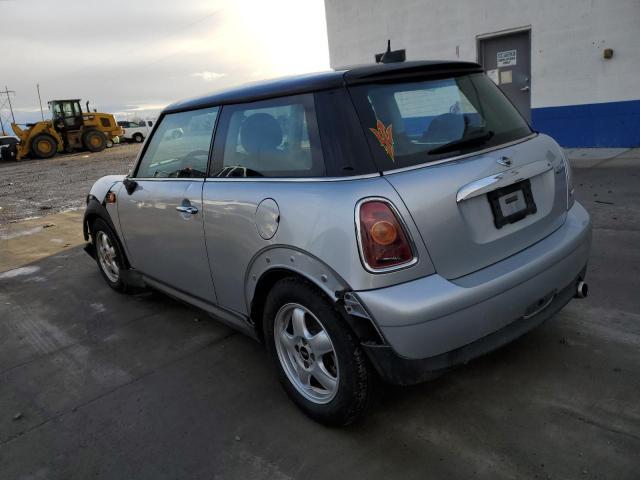 Photo 2 from auction – 2008 MINI COOPER with VIN WMWMF33568TU65799