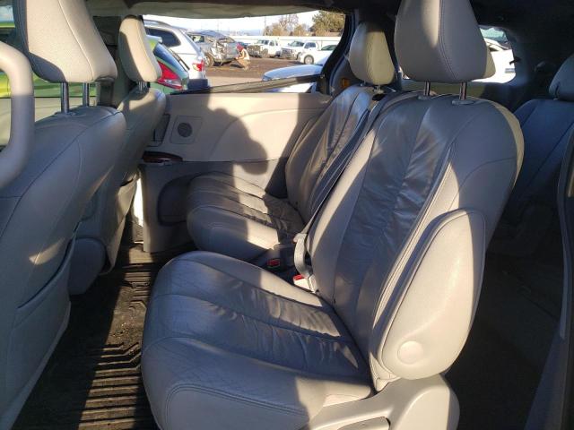 Photo 11 from auction – 2012 TOYOTA SIENNA XLE with VIN 5TDYK3DC1CS208800