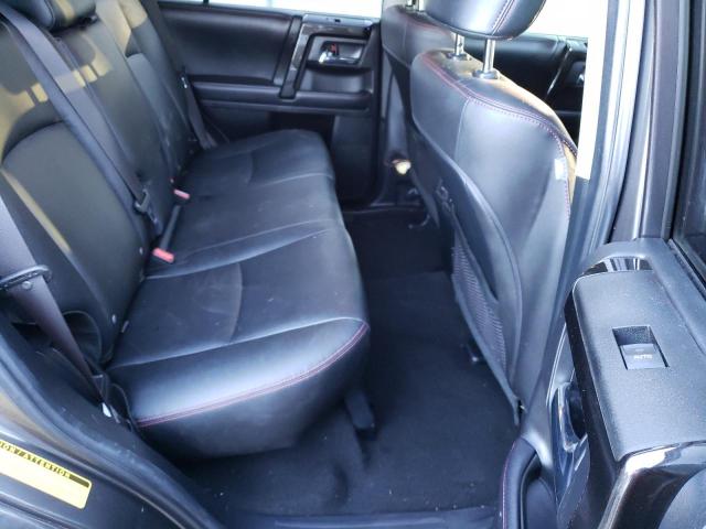 Photo 11 from auction – 2019 TOYOTA 4RUNNER SR with VIN JTEBU5JR8K5732594