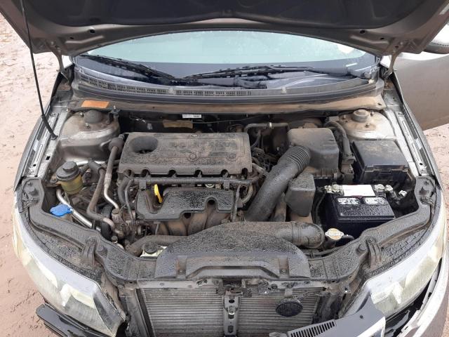 Photo 11 from auction – 2011 KIA FORTE SX with VIN KNAFW5A36B5405684