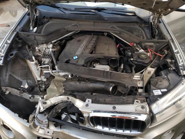 Photo 12 from auction – 2015 BMW X5 XDRIVE3 with VIN 5UXKR0C5XF0K54005