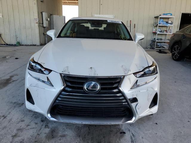 Photo 5 from auction – 2017 LEXUS IS 200T with VIN JTHBA1D25H5045536