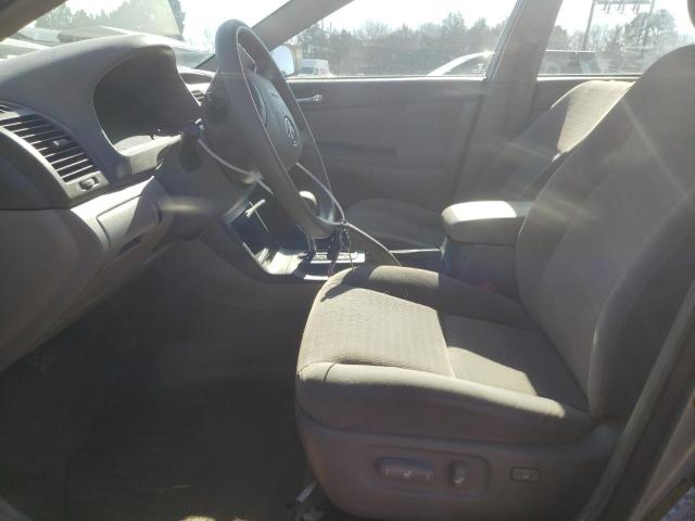 Photo 7 from auction – 2005 TOYOTA CAMRY LE with VIN 4T1BF32K55U611239
