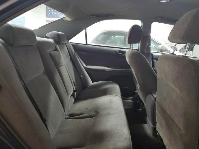 Photo 10 from auction – 2002 TOYOTA CAMRY LE with VIN 4T1BF32KX2U538736