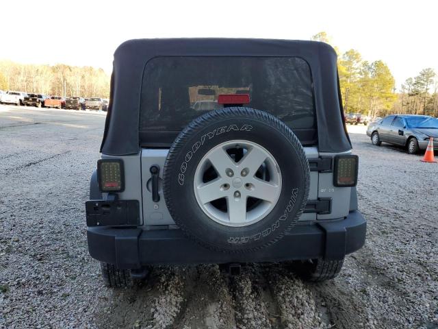 Photo 6 from auction – 2014 JEEP WRANGLER U with VIN 1C4BJWDG2EL101661