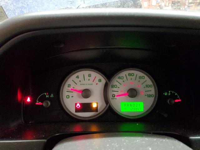 Photo 9 from auction – 2005 FORD ESCAPE XLT with VIN 1FMYU03155KA01454