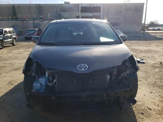 Photo 5 from auction – 2017 TOYOTA SIENNA XLE with VIN 5TDYZ3DC3HS849384