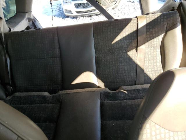 Photo 10 from auction – 2001 FORD ESCAPE XLS with VIN 1FMYU02B61KB75859