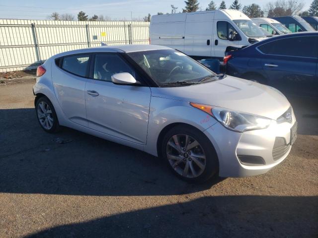 Photo 4 from auction – 2016 HYUNDAI VELOSTER with VIN KMHTC6AD8GU257415