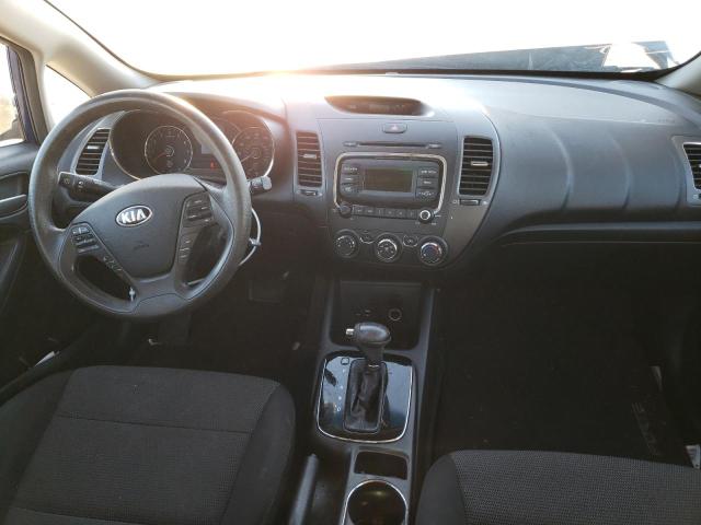 Photo 8 from auction – 2018 KIA FORTE LX with VIN 3KPFK4A71JE258320