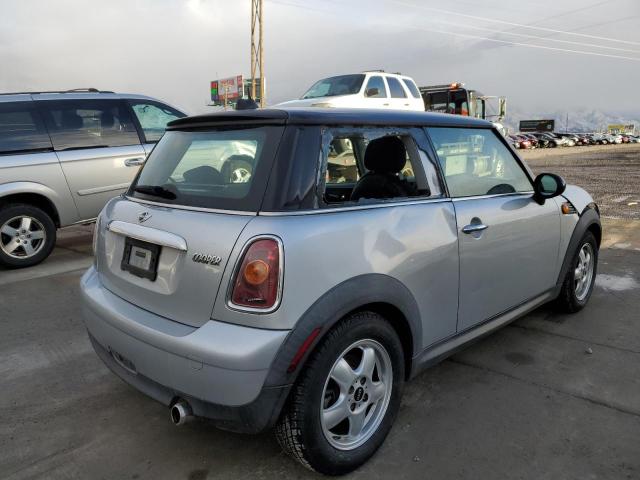 Photo 3 from auction – 2008 MINI COOPER with VIN WMWMF33568TU65799