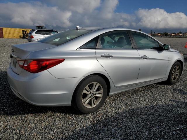 Photo 3 from auction – 2013 HYUNDAI SONATA GLS with VIN 5NPEB4AC9DH795283