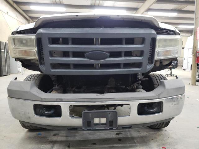 Photo 5 from auction – 2005 FORD F350 SRW S with VIN 1FDWF34P85EB87897