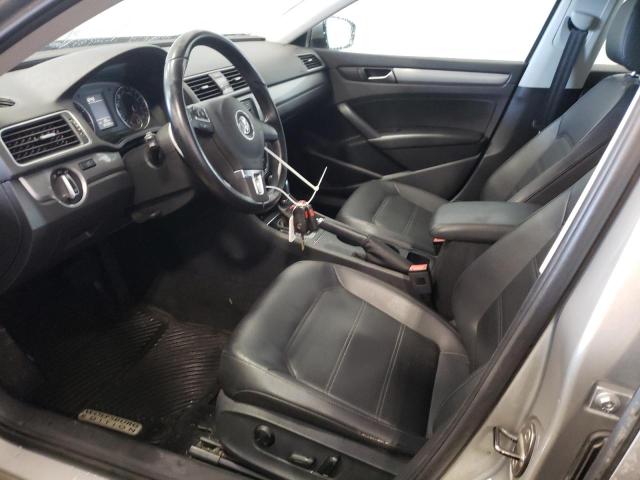 Photo 7 from auction – 2014 VOLKSWAGEN PASSAT S with VIN 1VWAT7A36EC077763