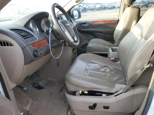 Photo 7 from auction – 2013 CHRYSLER TOWN & COU with VIN 2C4RC1BG1DR741994