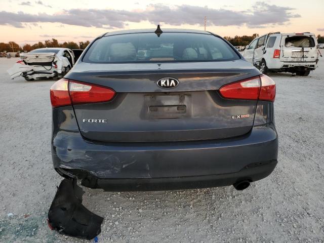 صورة رقم 6 من المزاد - 2014 KIA FORTE EX مع VIN KNAFX4A84E5085188