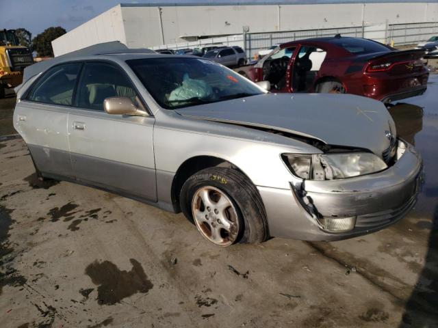 Photo 4 from auction – 1997 LEXUS ES 300 with VIN JT8BF22G8V5010149