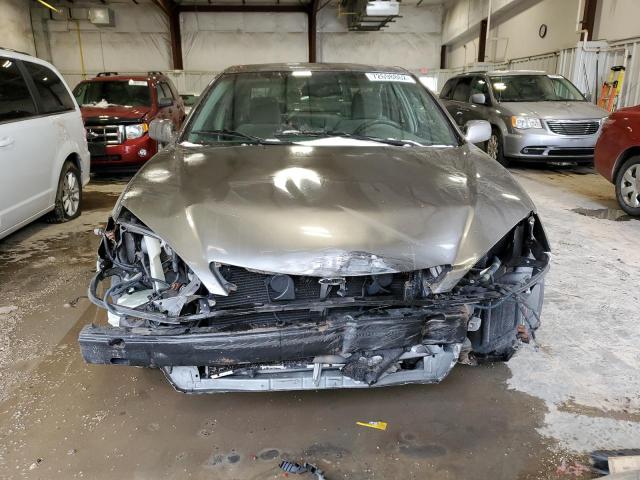 Photo 5 from auction – 2003 TOYOTA CAMRY LE with VIN 4T1BE32K33U688661