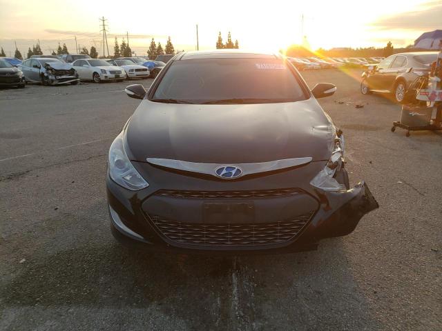 Photo 5 from auction – 2012 HYUNDAI SONATA HYB with VIN KMHEC4A43CA042081