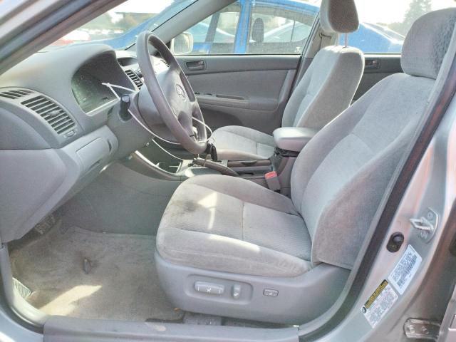 Photo 7 from auction – 2004 TOYOTA CAMRY LE with VIN 4T1BF32KX4U567480
